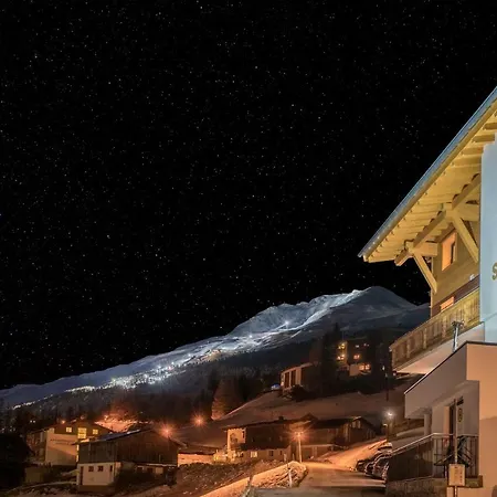 Sunalpin アパート